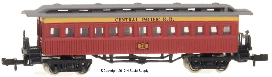 Union Pacific - Overton - (UP) Coach - Bachmann 